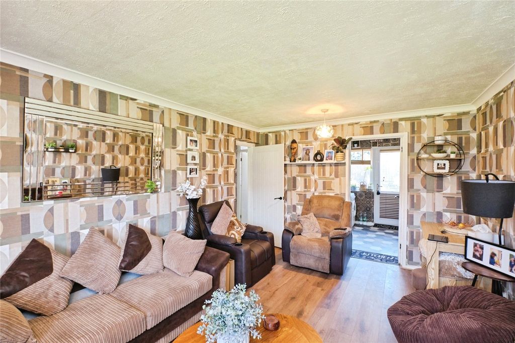 Property photo 3 of 15 Picture No. 03