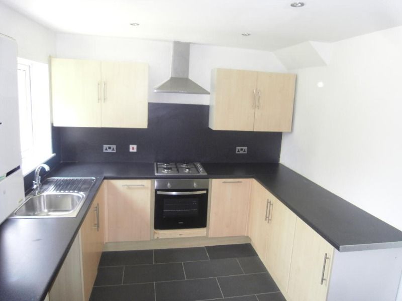 Property photo 3 of 8 Photo 3