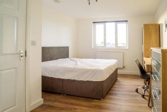 Property photo 2 of 12 9374204.Jpg