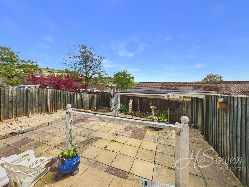 Property photo 2 of 18 Photo 12