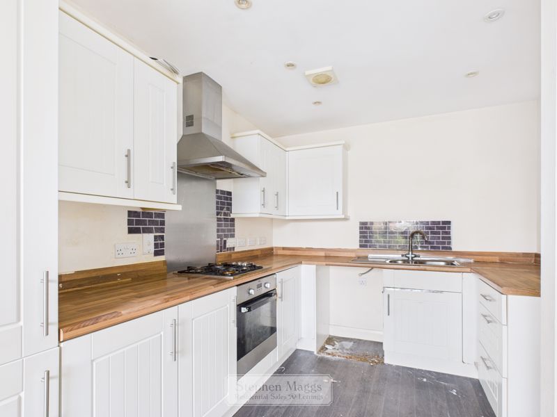 Property photo 2 of 13 Photo 1