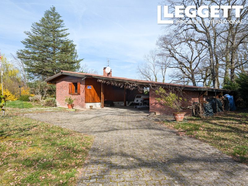 Property photo 2 of 10