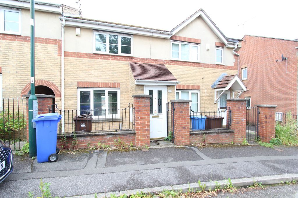 Property photo 1 of 11