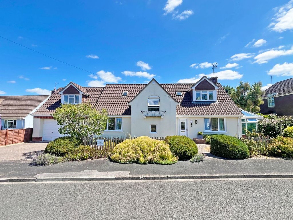Property photo 1 of 14
