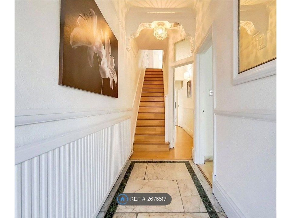 Property photo 1 of 25