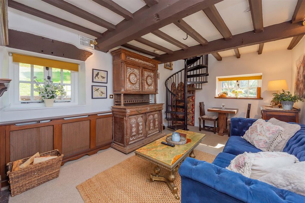 Property photo 2 of 72