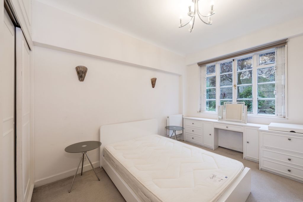 Property photo 3 of 17 10558 (7)
