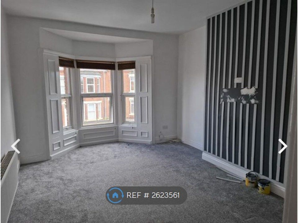 Property photo 1 of 6 Lounge
