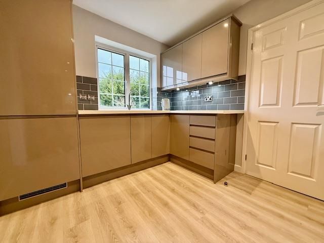 Property photo 3 of 17 Img_4188.Jpg