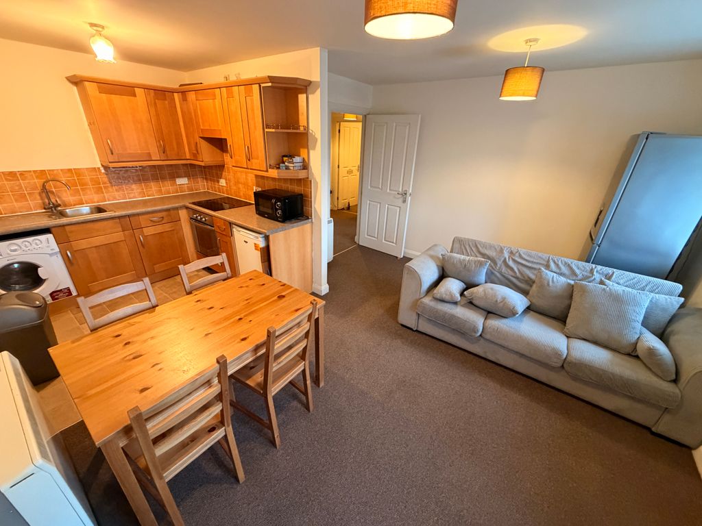 Property photo 3 of 14 Image