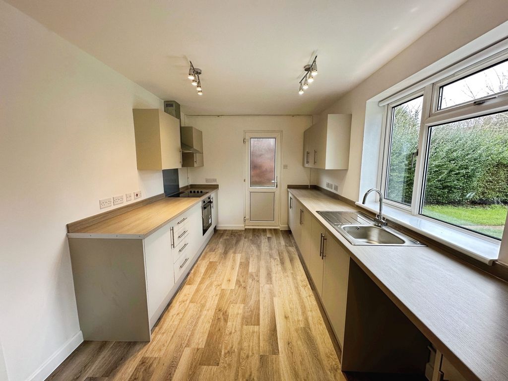 Property photo 2 of 24 Image