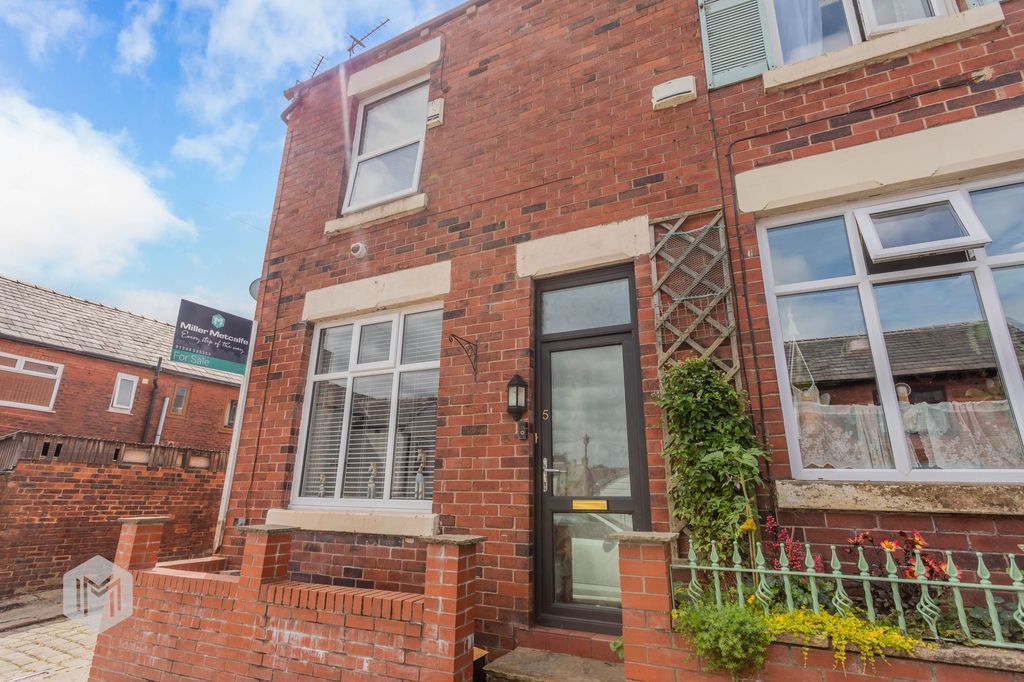 Property photo 1 of 22