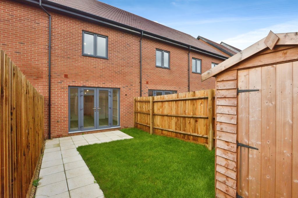 Property photo 2 of 18