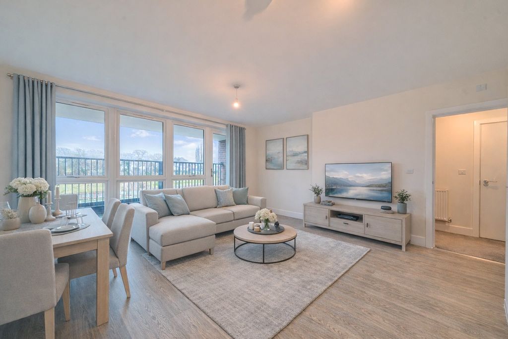 Property photo 2 of 11 Picture No. 27