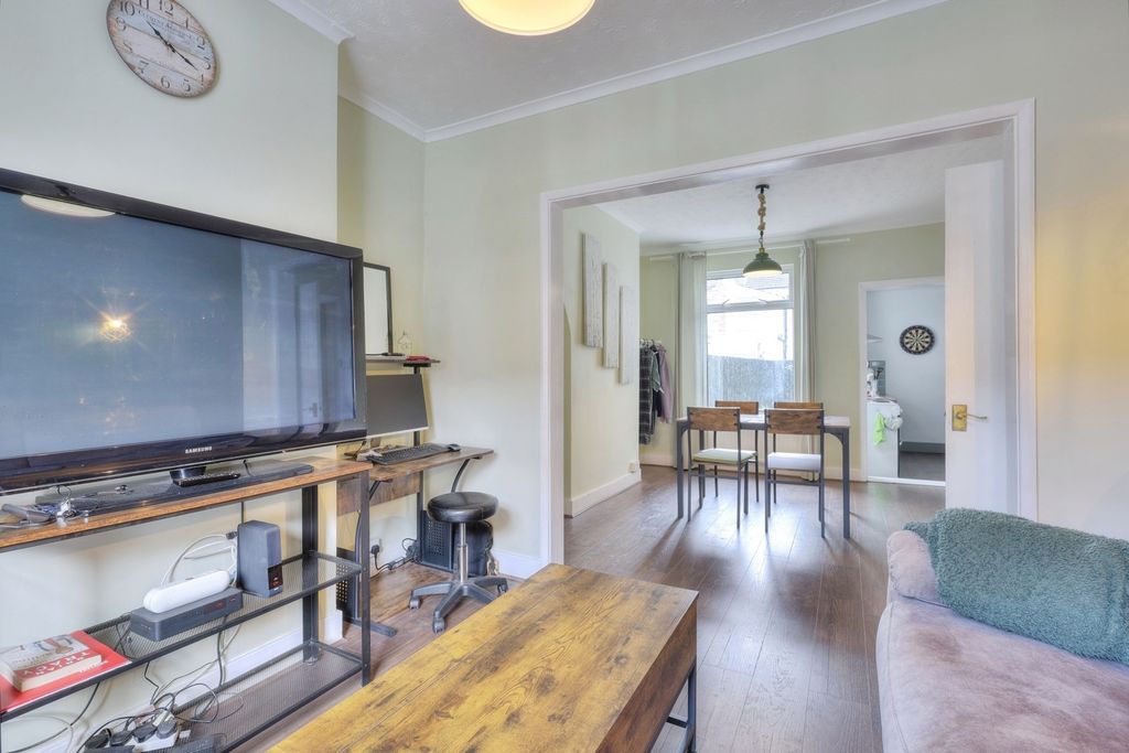 Property photo 3 of 16 Living Room