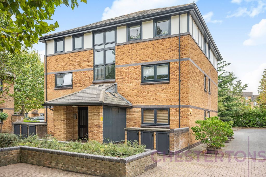 Property photo 2 of 15