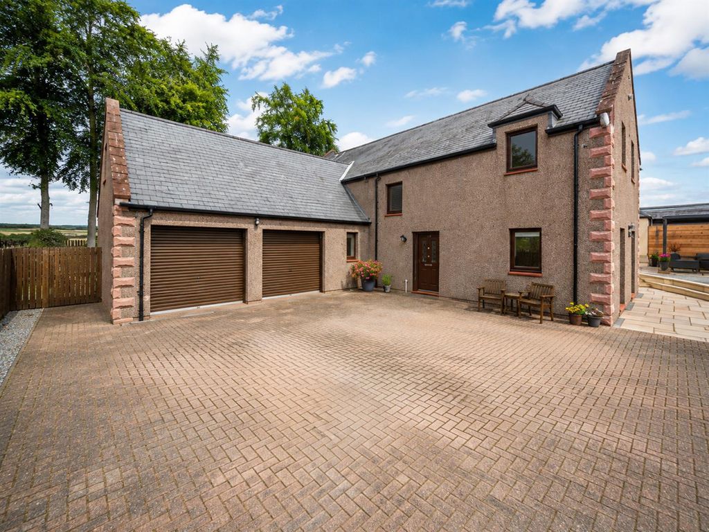 Property photo 1 of 68 2 Westmuir Brechin-1.Jpg