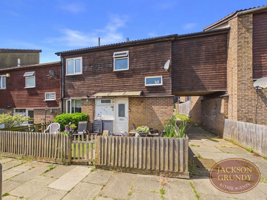 Property photo 1 of 7 Booth Meadow Court