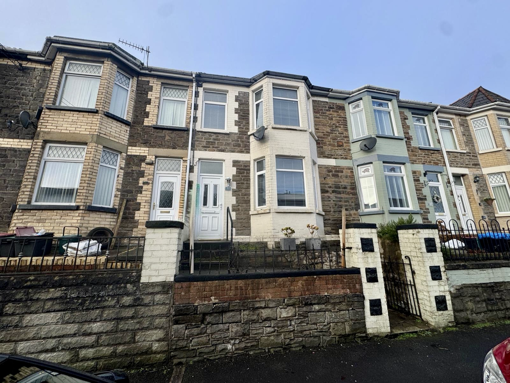 Property photo 1 of 19 Img_1974