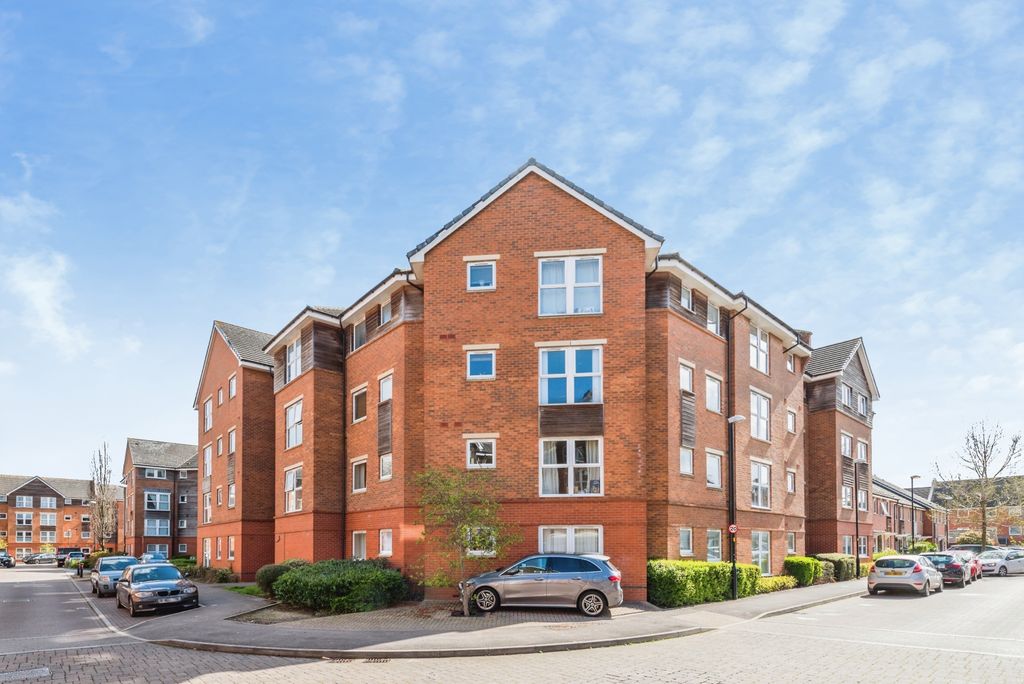 Property photo 1 of 18