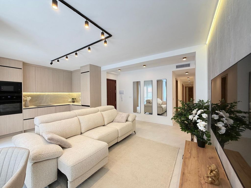 Property photo 1 of 50