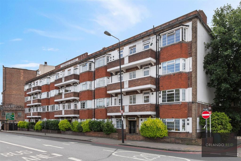 Property photo 2 of 9 Flat 5, Goodwood Mansions Sw9 0Xy-12.Jpg