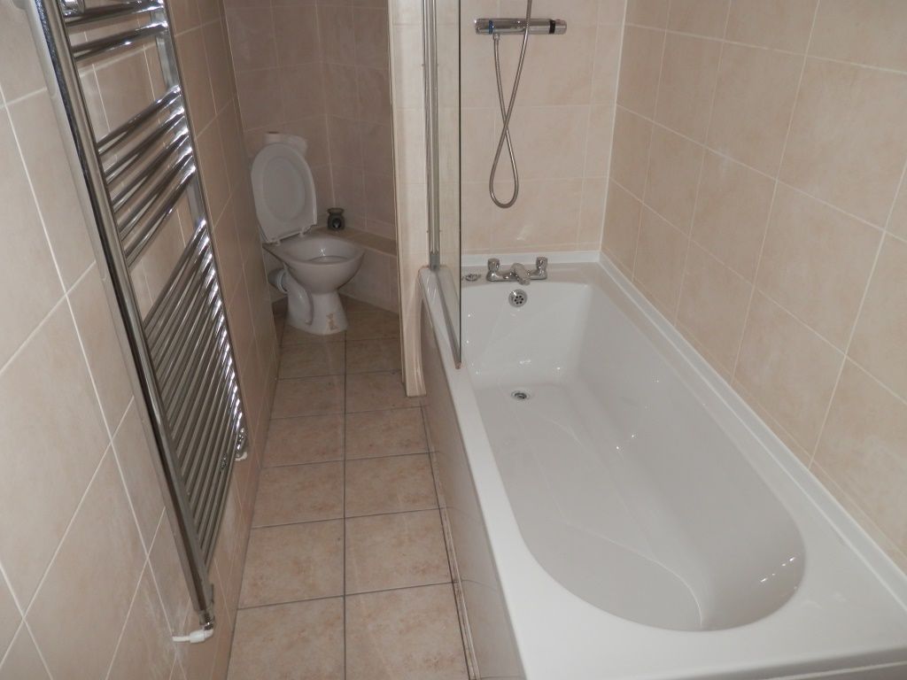 Property photo 3 of 4