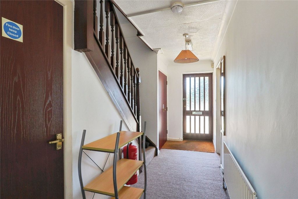 Property photo 2 of 26 Entrance Hallway