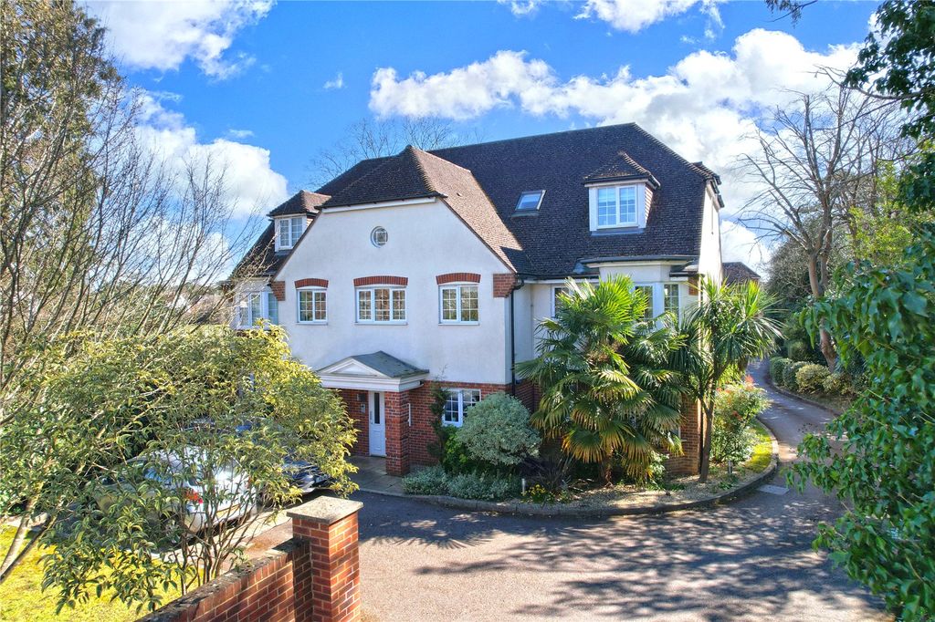 Property photo 1 of 10 Picture No. 25