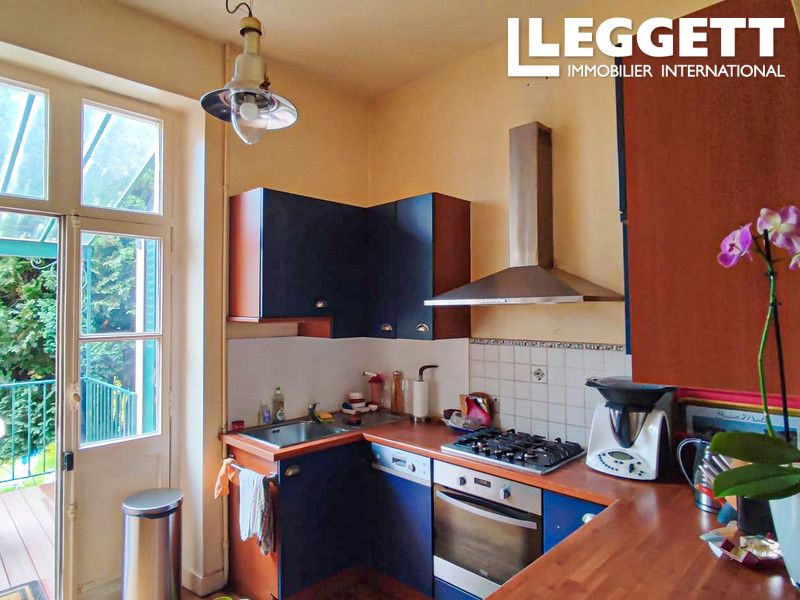 Property photo 3 of 10