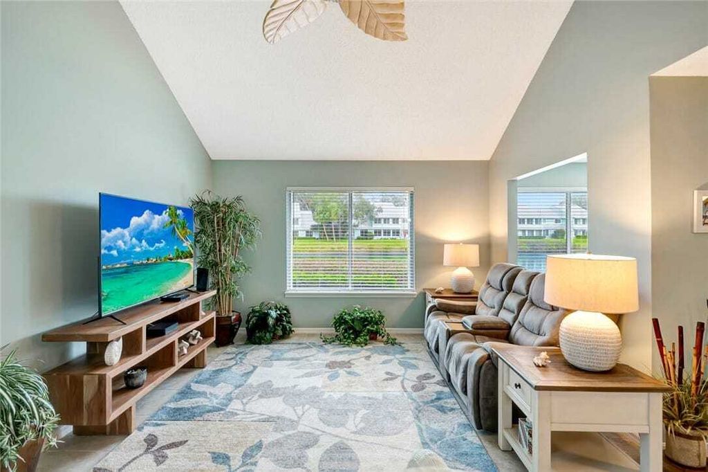 Property photo 3 of 31 <Alttext/>