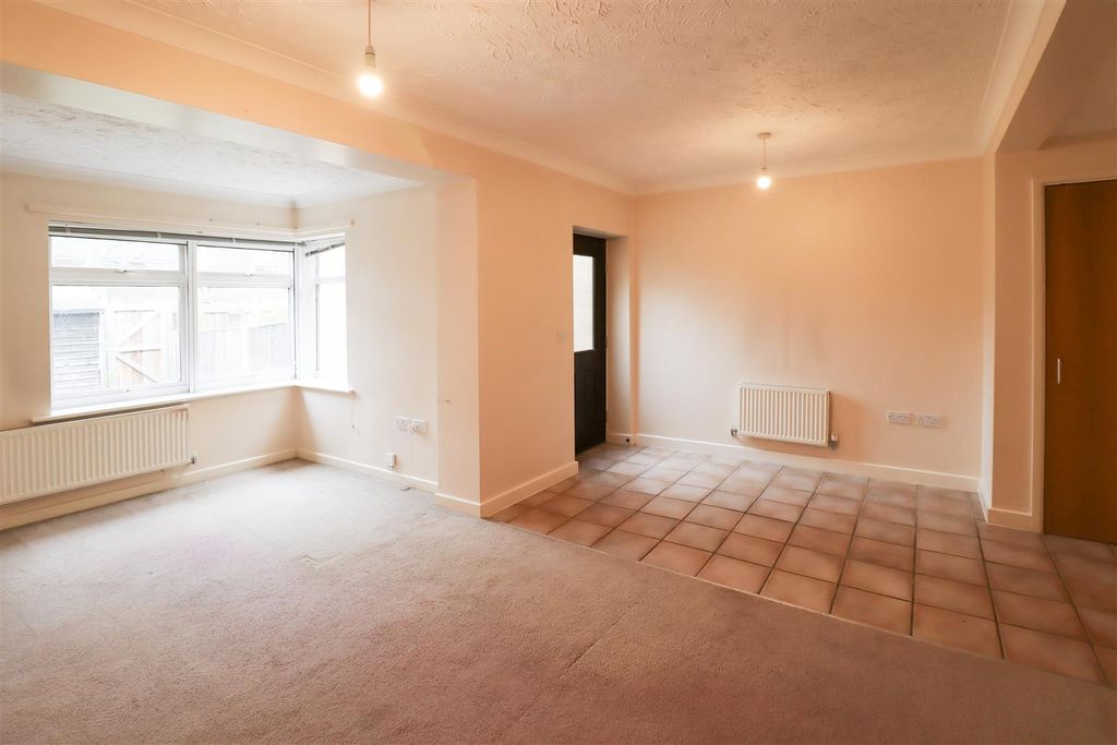 Property photo 3 of 13 Img_6916.Jpg