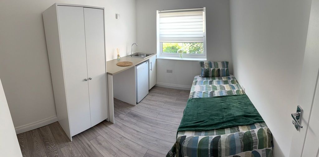 Property photo 1 of 7 22222