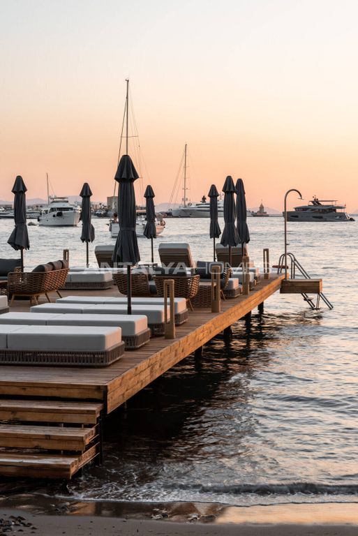 Property photo 3 of 33