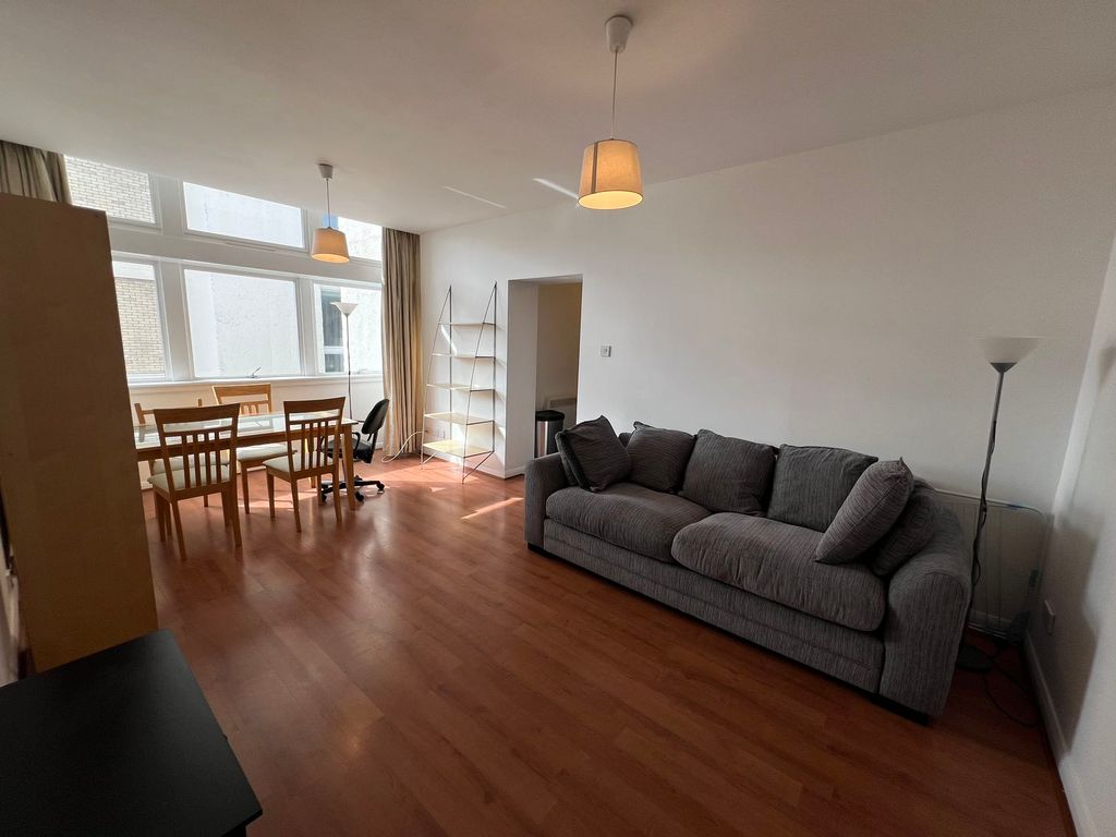 Property photo 1 of 43