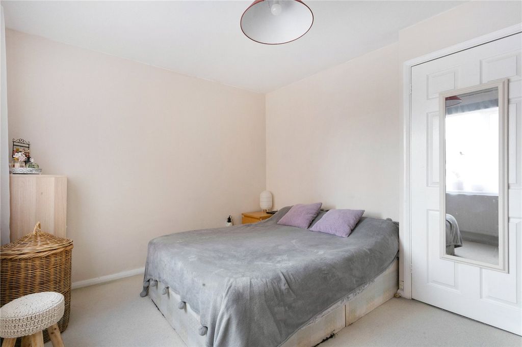 Property photo 3 of 6 Picture No. 05