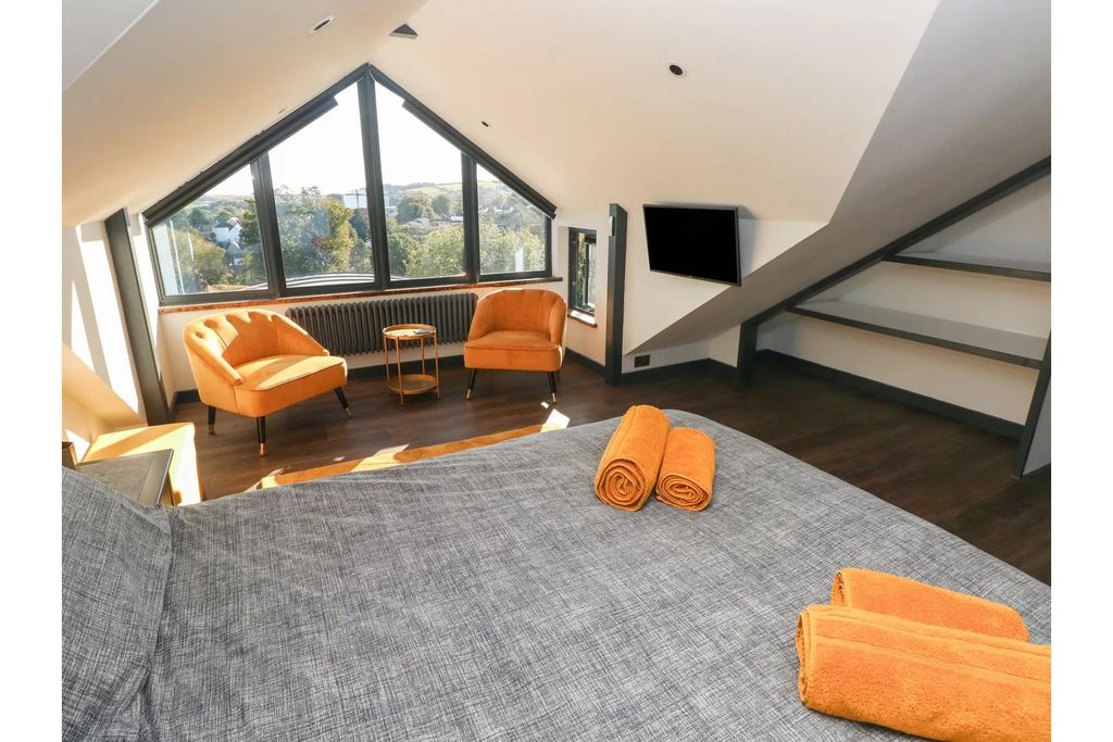 Additional image 21 of 3 bed flat for saleNarberth Road, Tenby SA70