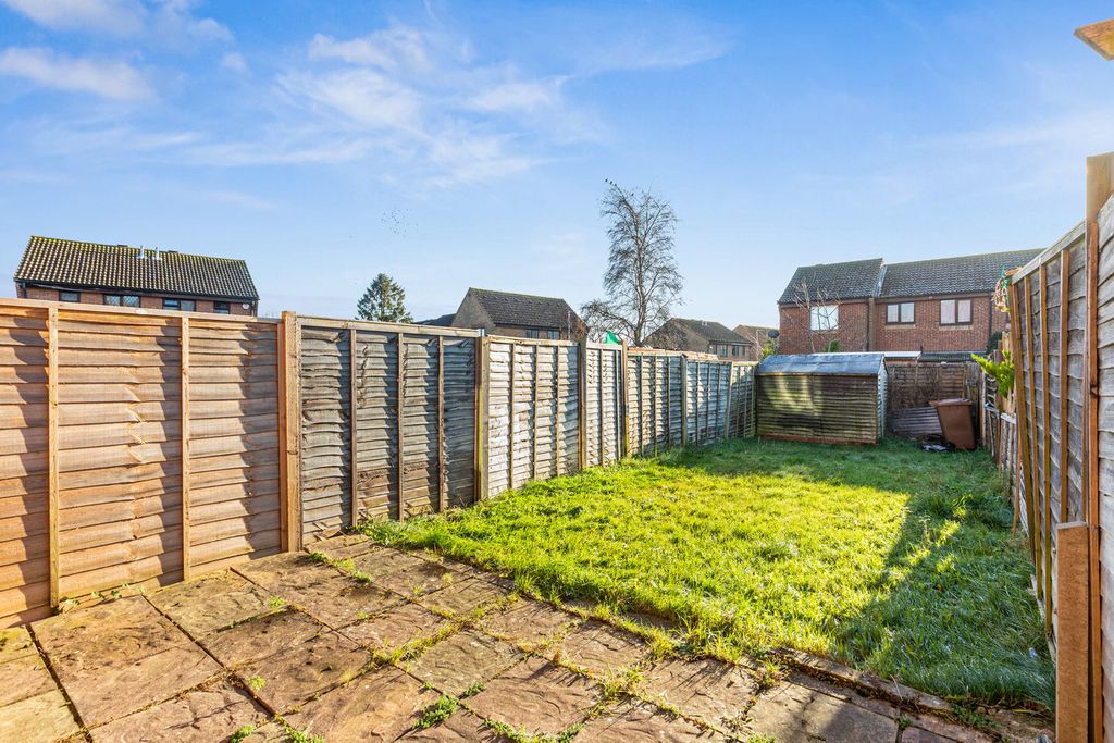 Property photo 2 of 12