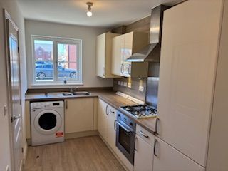 Property photo 2 of 25 Kitchen 2