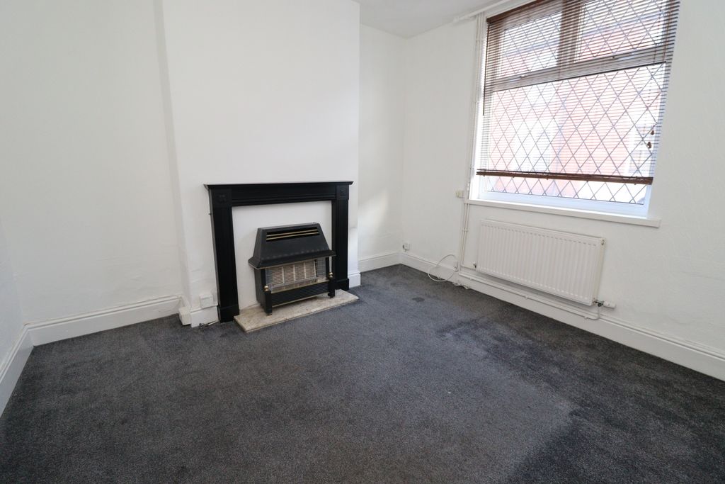 Property photo 3 of 10 Img_5879