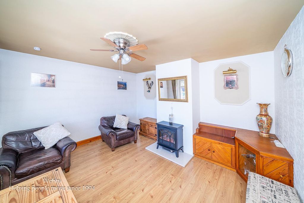 Property photo 2 of 24 Webbs-1.Jpg