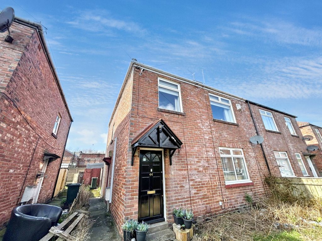 Property photo 1 of 7