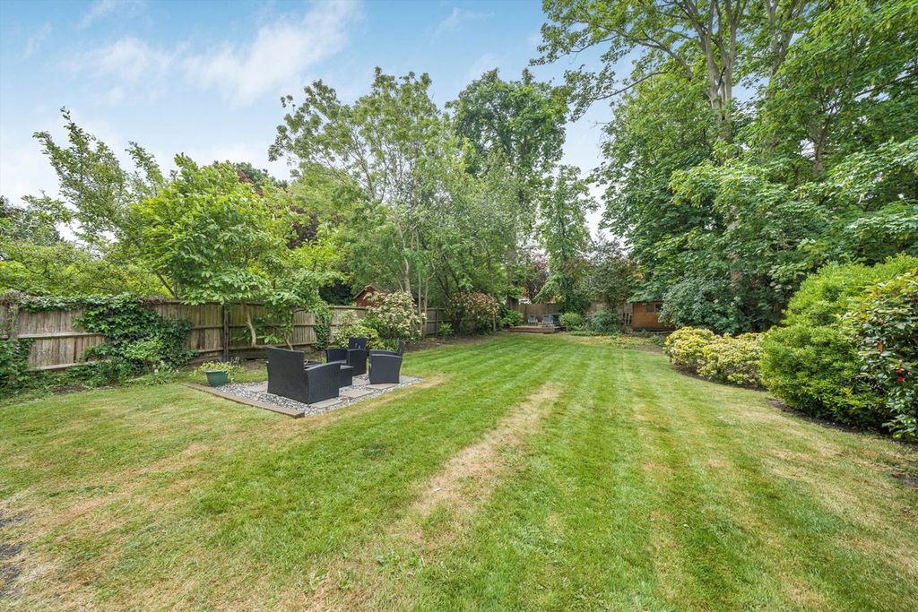 Property photo 3 of 9