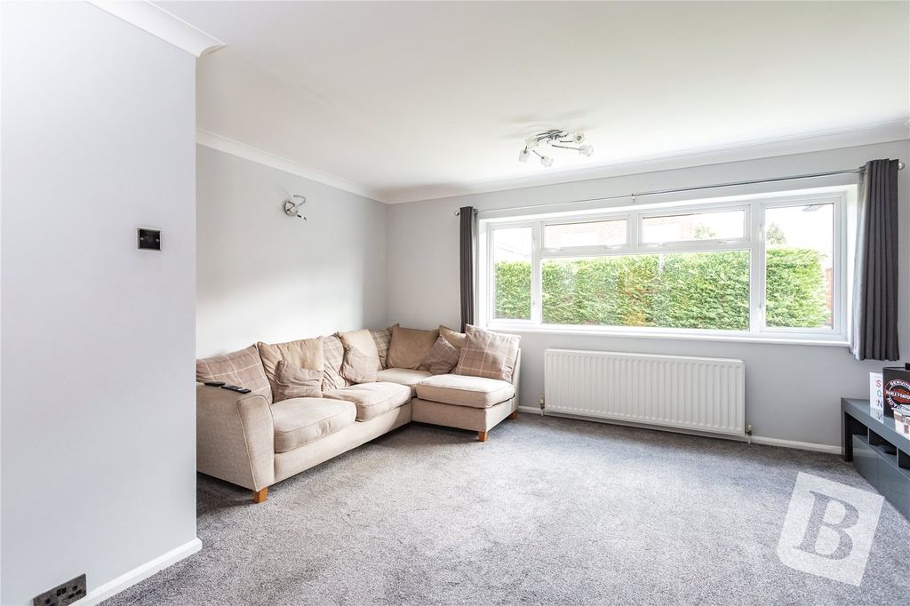 Property photo 1 of 9 Lounge/Diner