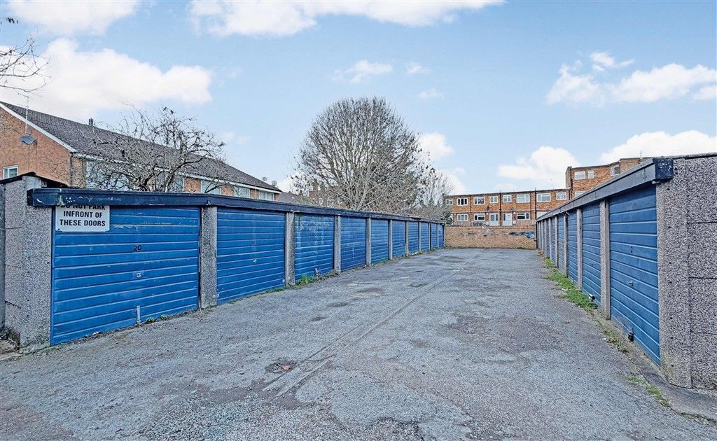 Property photo 2 of 6