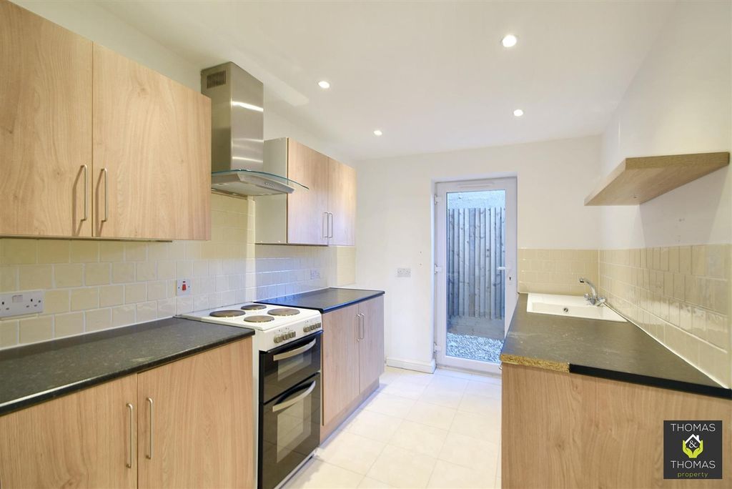 Property photo 2 of 6 Dsc_0626 (1).Jpg