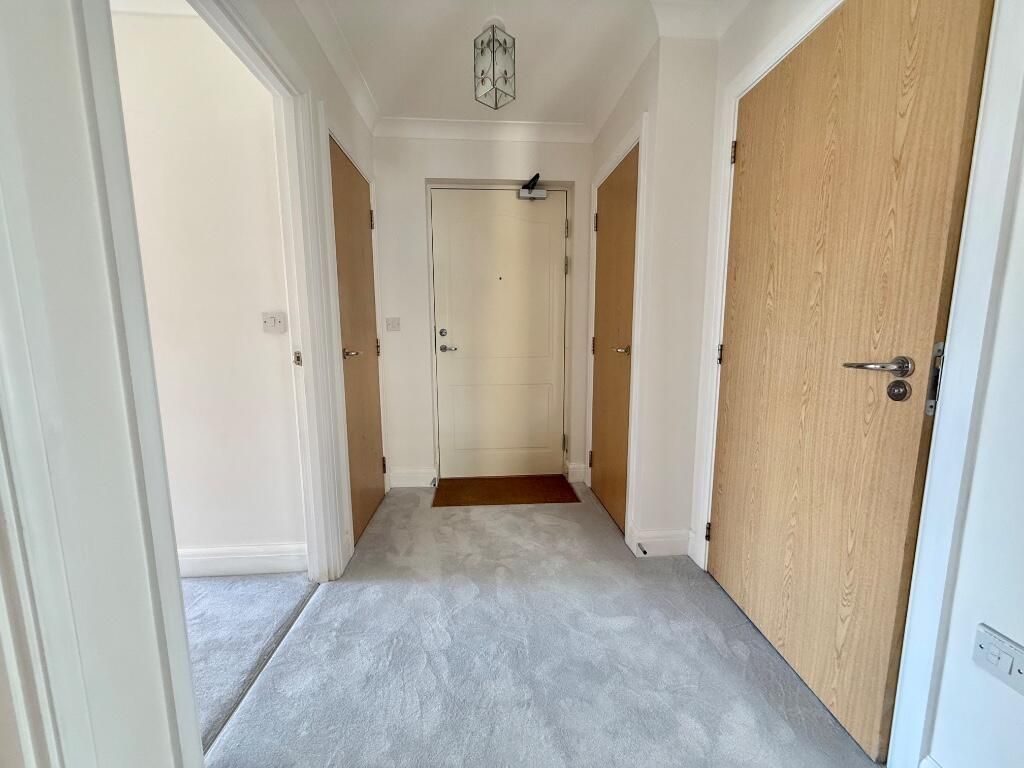 Property photo 3 of 10 256520_We1_Img_01_0000.Jpeg