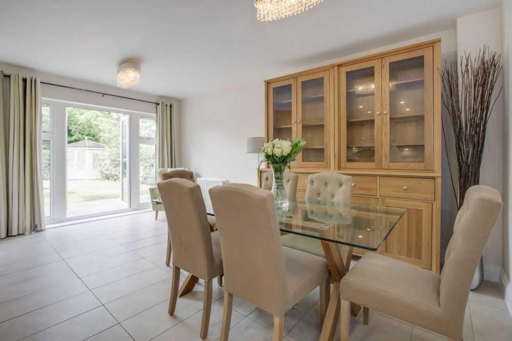 Property photo 3 of 14 Dining Space