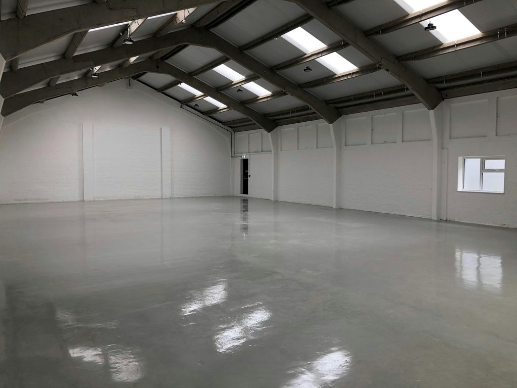 Property photo 2 of 5 3 Pioneer Road 1.Jpg