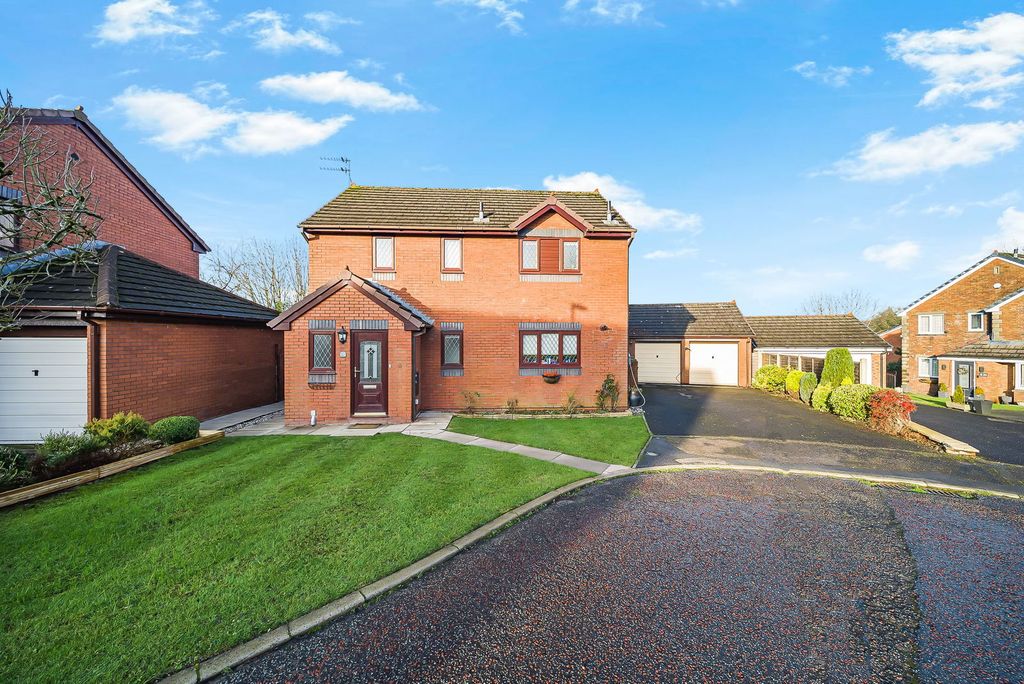 Property photo 1 of 49